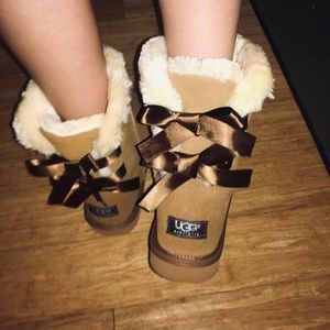 UGG BOOTS WITH CUTE BAILEY BOW-TIE BACK
